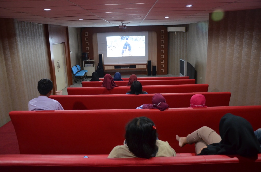 Mini Theater  Perpustakaan ITS Wajib dicoba untuk Alternatif Nonton Bioskop